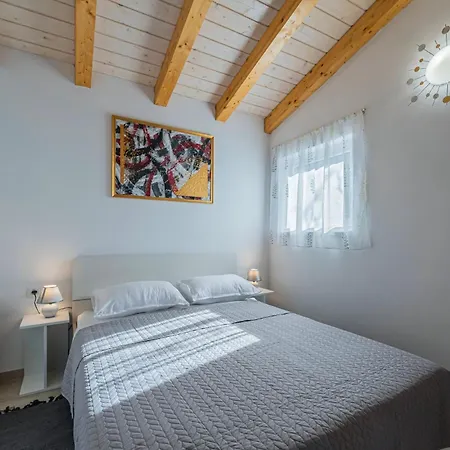 Ferienhaus Modean In - Haus Für 2-3 Personen