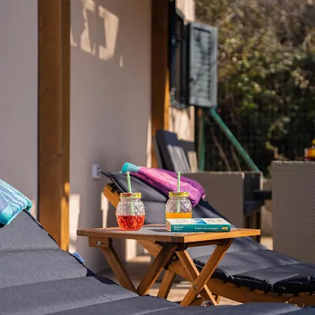 Nyaraló Modean In - Haus Fuer 2-3 Personen Póla